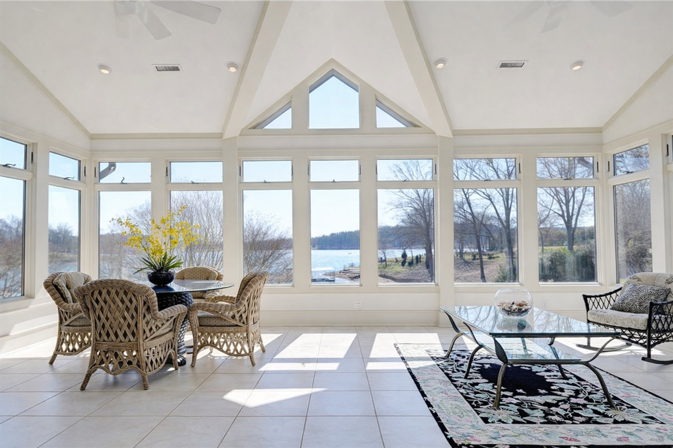 Sunroom Contractor services in Dinuba, CA
